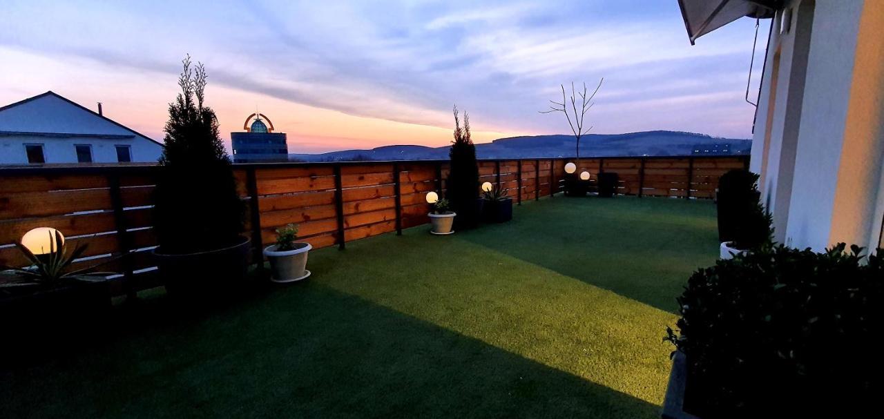 Hoobee Home & Rooftop Terrace Târgu-Mureş Eksteriør billede